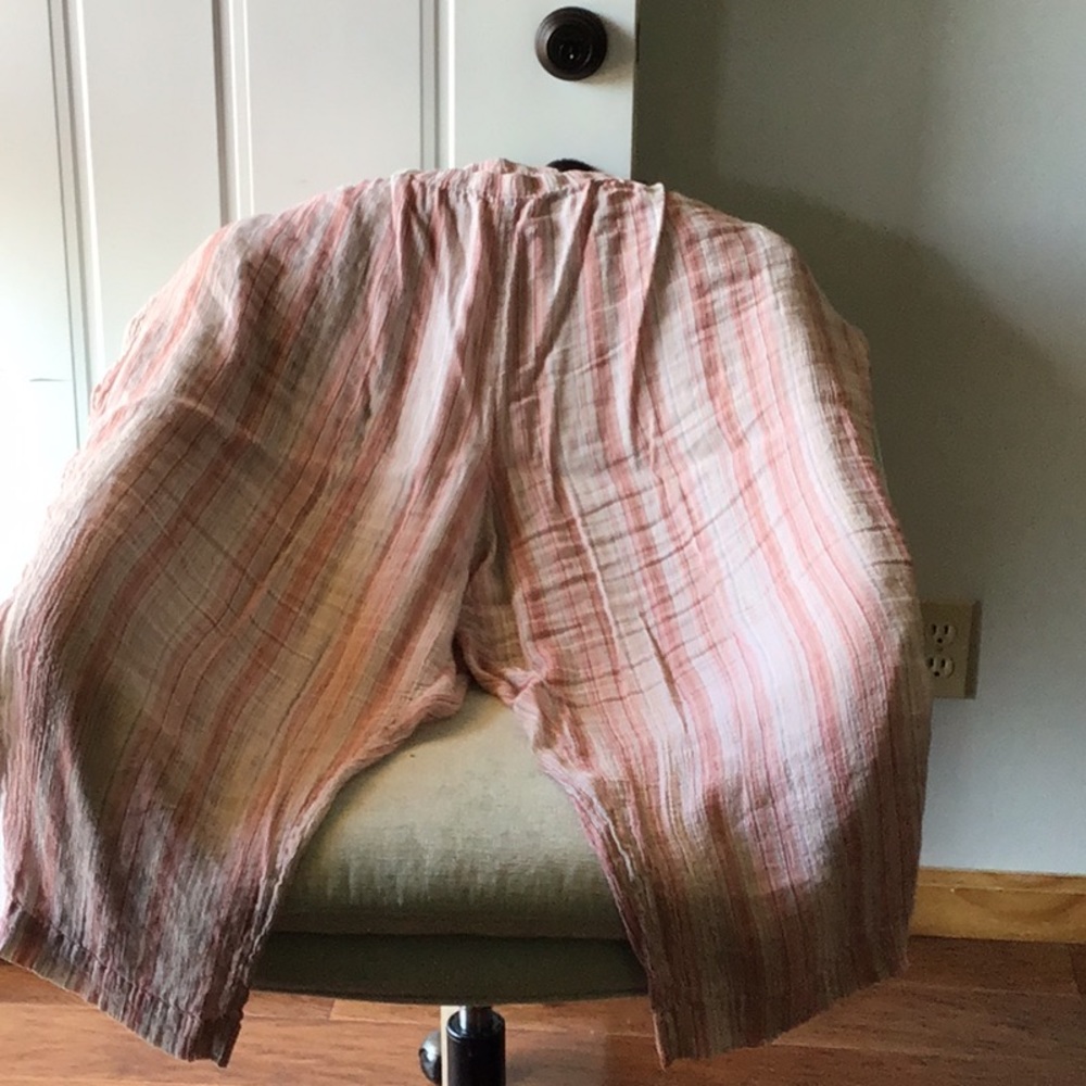 Thin multi-colored summer pants